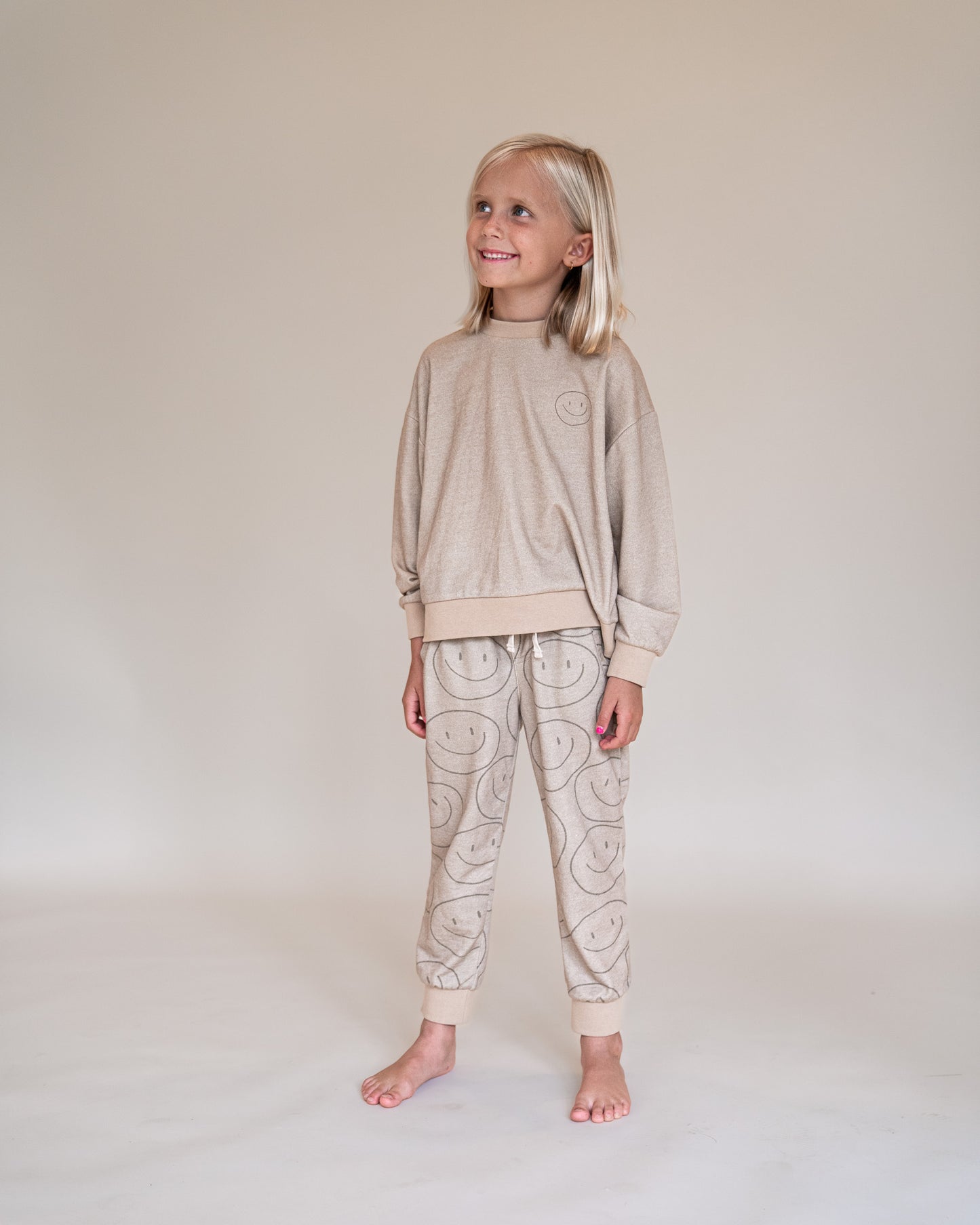 Smiley Days Sweat Set - Unisex